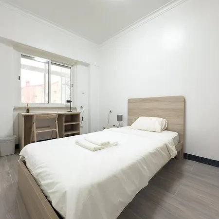 Δωμάτια σε οικογενειακή κατοικία In Lisboa